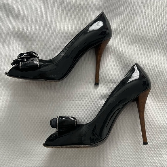 Stuart Weitzman Heelbowd Pumps Patten Black Size 7 - Picture 2 of 7